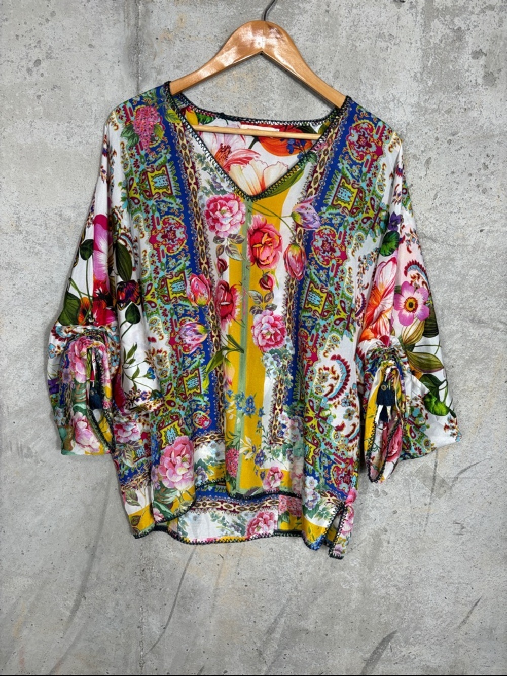 Johnny Was Sorbet Floral Print 100% Silk V-Neck Blouse - Boho Tassel Sleeve - Picture 2 of 7